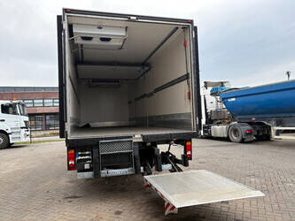 2013-renault-midlum-270-dxi-1441800-46525307