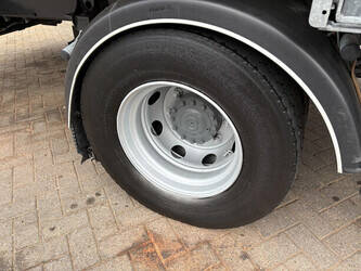 2013-renault-midlum-270-dxi-1441800-46525323