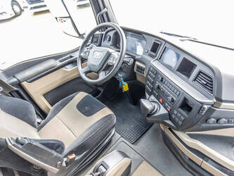 2021-man-tgx-18-470-1441802-46525376