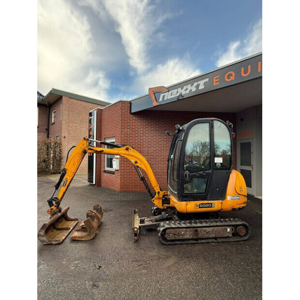 JCB 8020-46525399