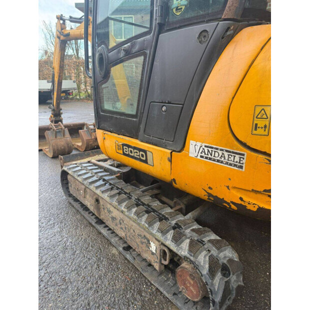 JCB 8020-46525403