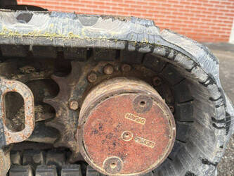 jcb-8020-1441804-46525404