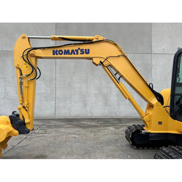 2017 Komatsu PC56-7-46525460