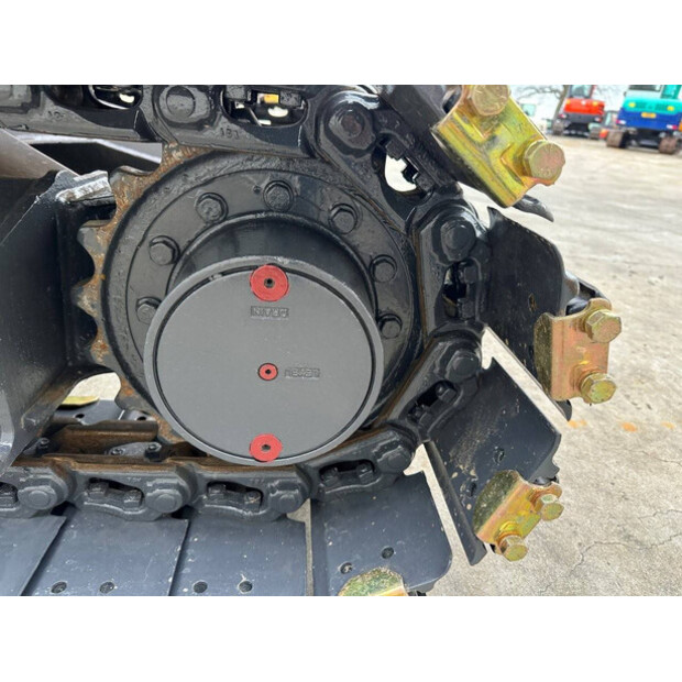 2017 Komatsu PC56-7-46525467