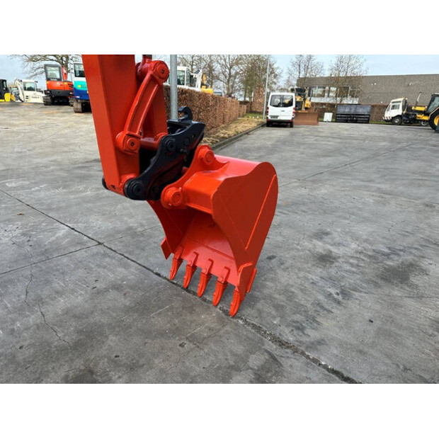 2016 كوبوتا KX163-5-46525496