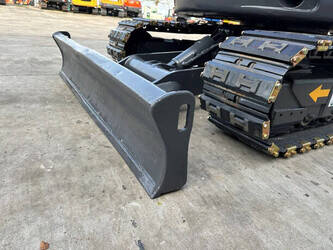 2016-kubota-kx163-5-1441810-46525508