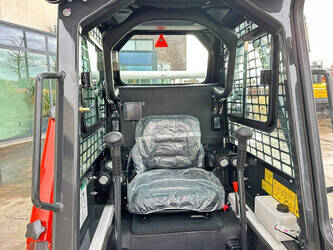 2026-bobcat-earthforce-s18-c4-1441813-46525635