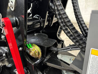 2025-wolf-mini-750-1441814-46525664