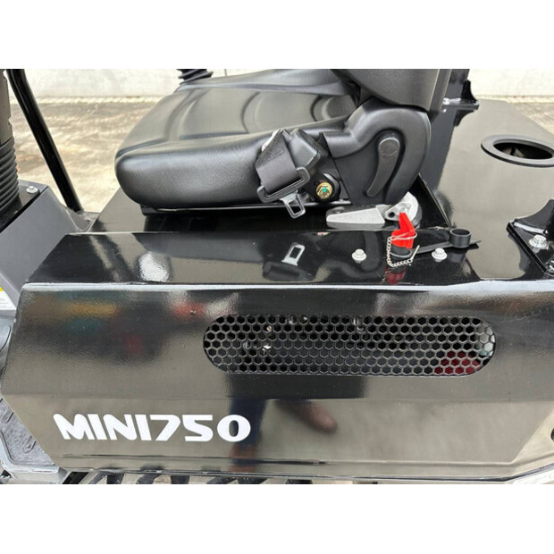 2025 Wolf Mini 750-46525674