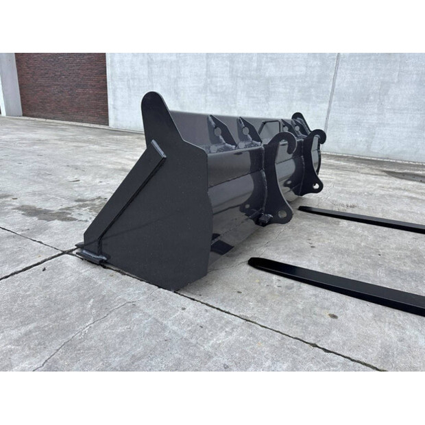 2025 Wolf WL816T-46525688