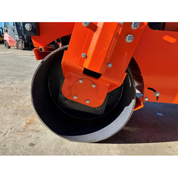 2025 KUL DR-2700-46525780