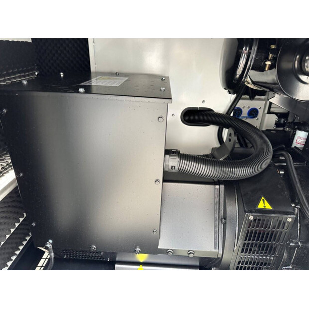 2025 Compal power VG-R100-46525801