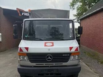 2007-mercedes-benz-816d-46525878