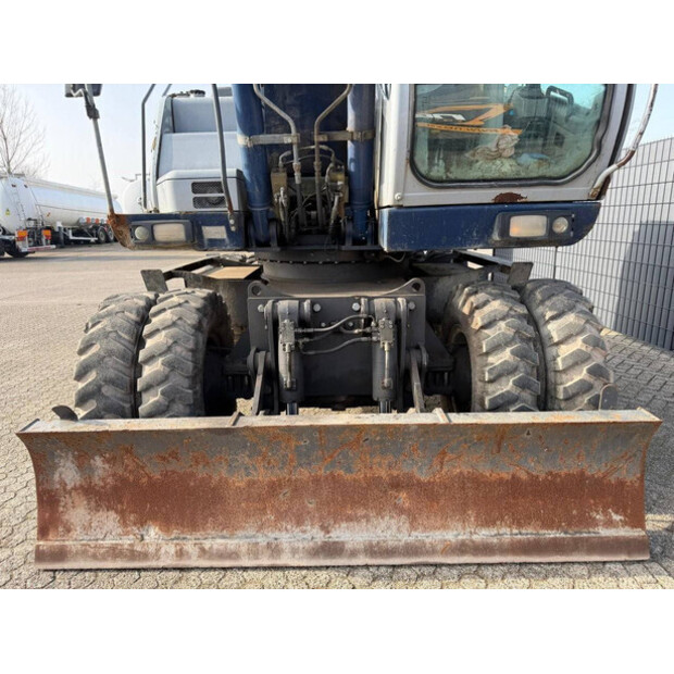 2006 New Holland Kobelco MH Plus C-46525905