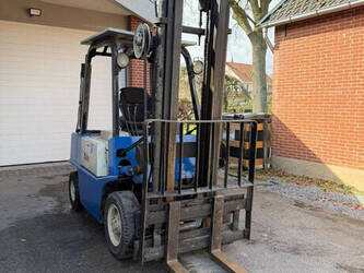 1985-yale-gdp-050-rc-46525976