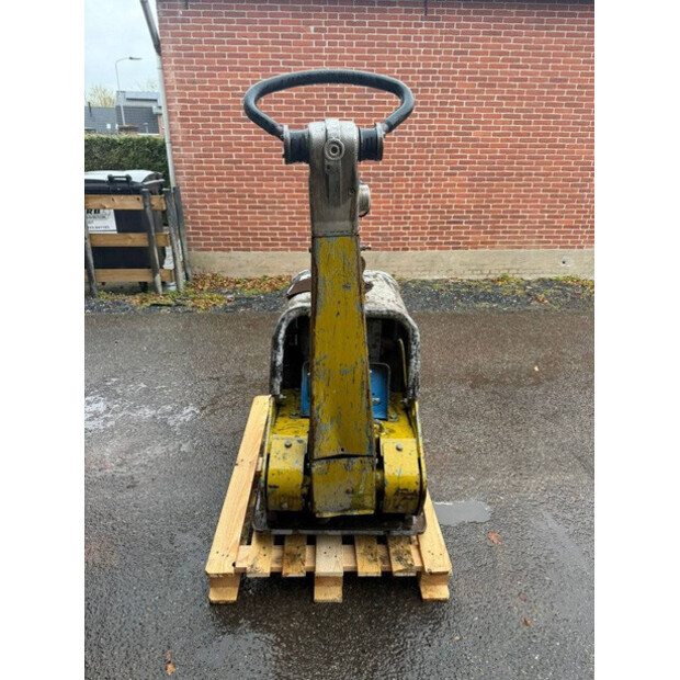 ويبر CR 7-46526056