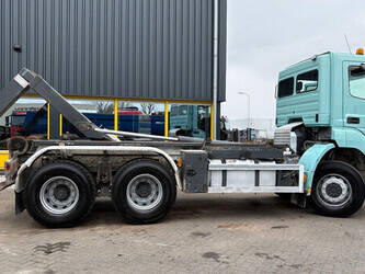 2009-mercedes-benz-axor-1441846-46526412