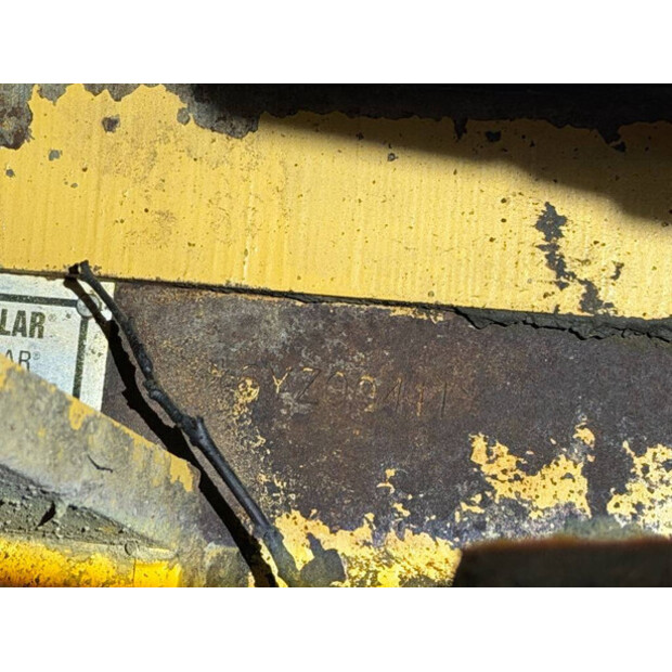 2001 Caterpillar D8R-46526824