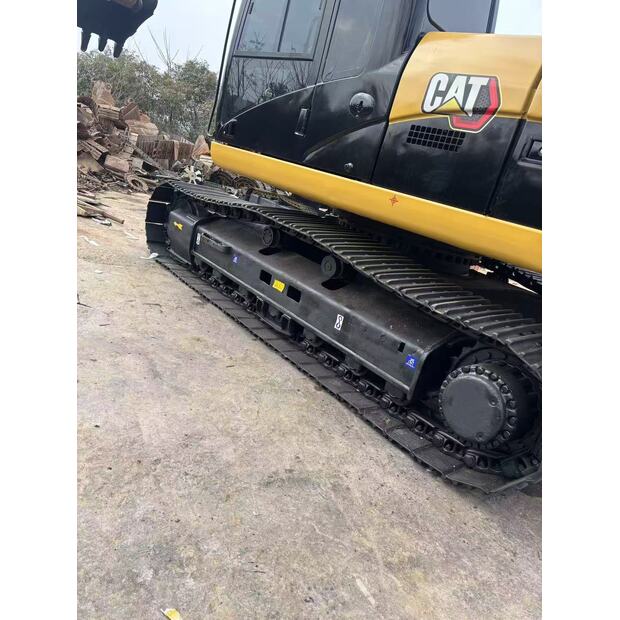 2022 Caterpillar 330-46527105