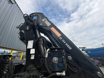 2014-iveco-eurocargo-150e25-46527200