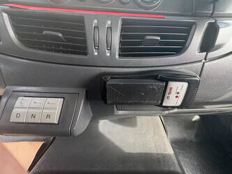 2014-iveco-eurocargo-150e25-46527213