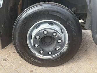 2014-iveco-eurocargo-150e25-46527224