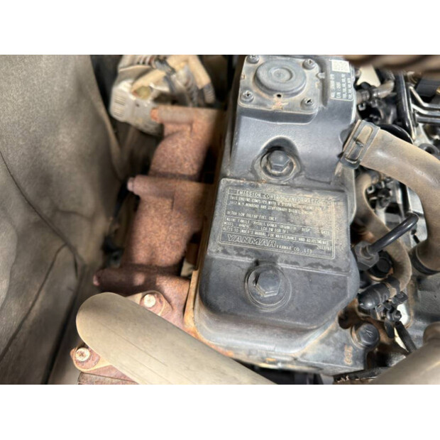 2017 TAKEUCHI TB230-46554685