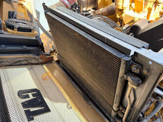 2016-caterpillar-730c2-1441959-46554824