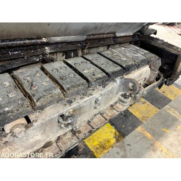 2013 Volvo P6820C-46569670