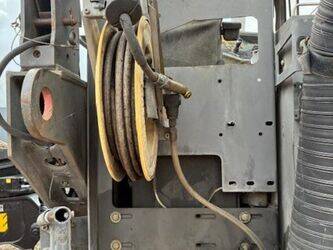 2013-volvo-p6820c-46569674