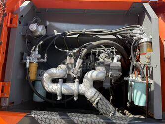 2021-hitachi-350-46569744