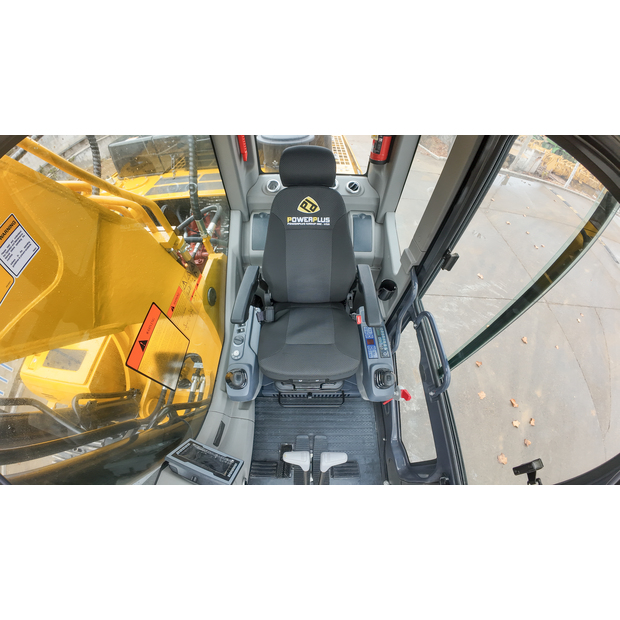 2026 باوربلس PP300E-XI-46569759