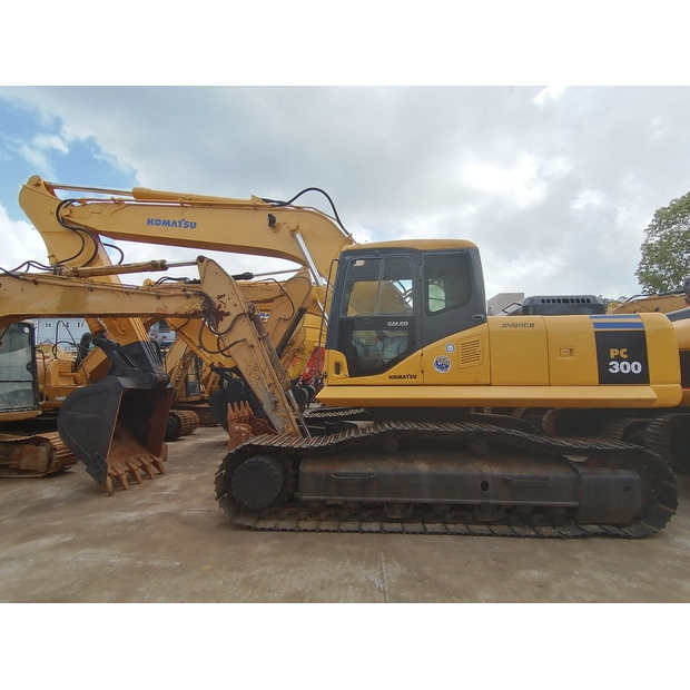 2022 Komatsu PC300-7-46569939