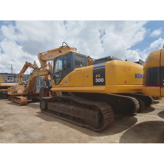 2022 Komatsu PC300-7-46569940