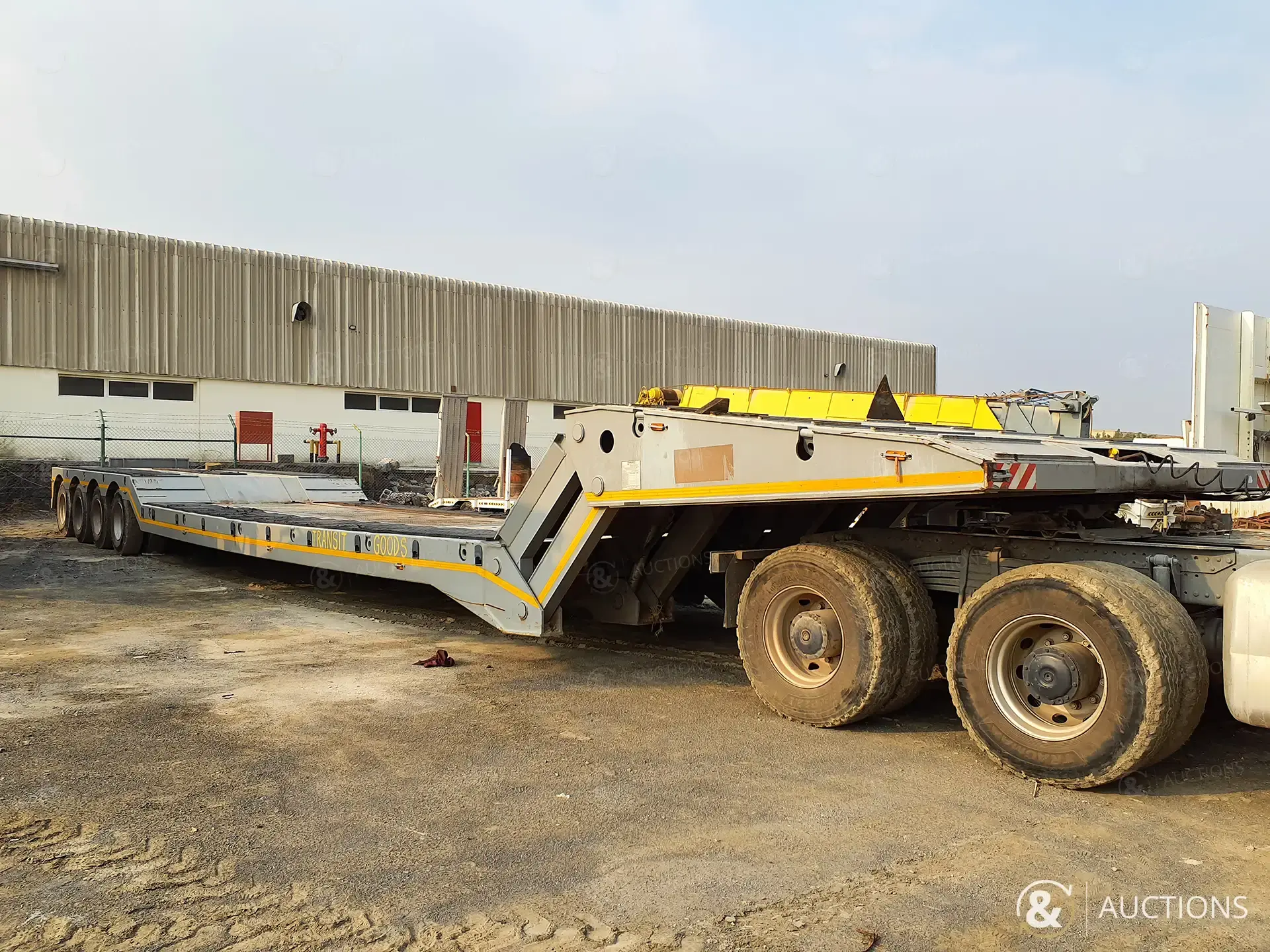 Image for  LOWBED TRAILERS 2020 Gurlesenyil Lowbed Trailer for Sale in China