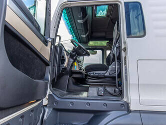 2019-man-tgx-18-470-1442063-46570286