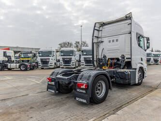 2018-scania-r450-1442067-46570371