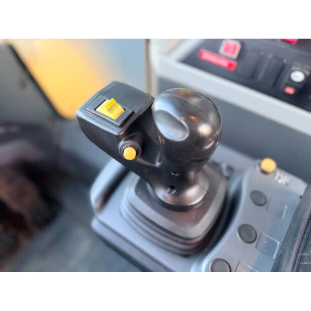 2015 Caterpillar 962M-46570986