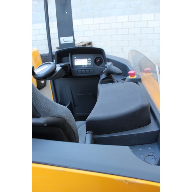 2015 Jungheinrich ETV 214 740 DZ-46581325