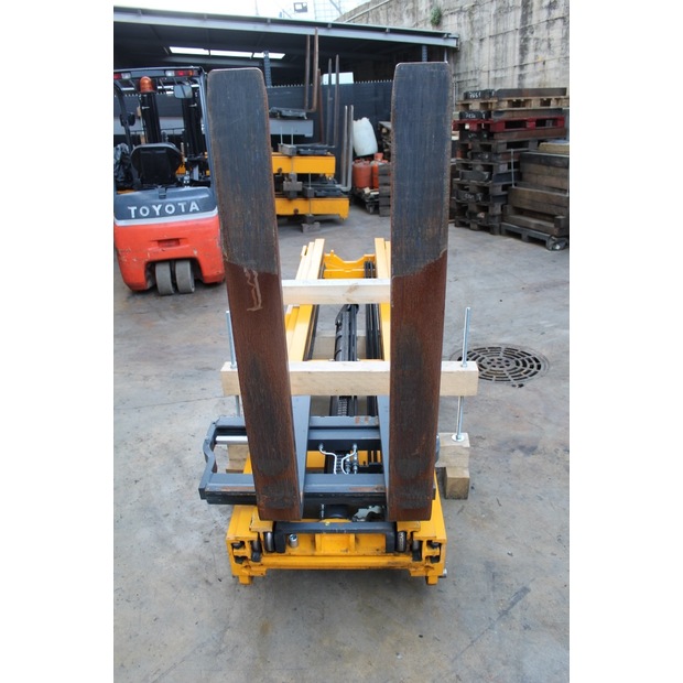 2015 Jungheinrich ETV 214 740 DZ-46581329