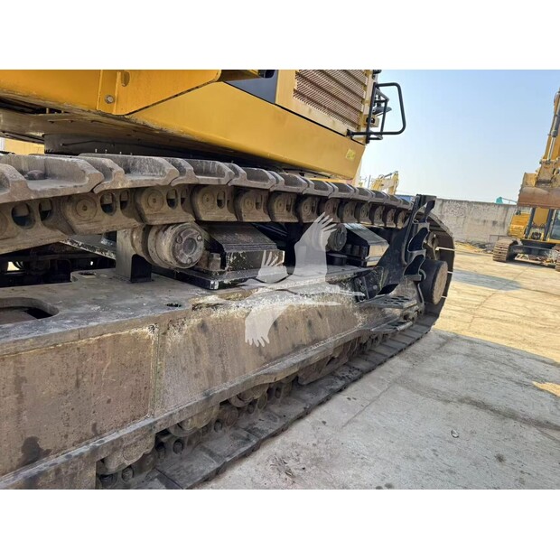 2021 كاتربيلر 6015B-46583689