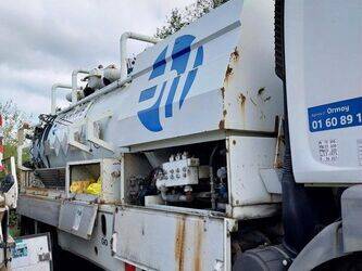 2001-renault-kerax-1442280-46587473