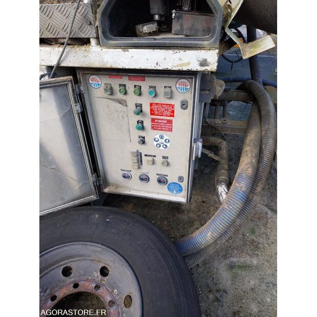 2001 رينو Kerax-46587478