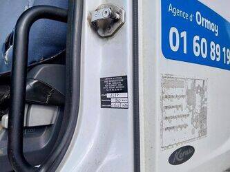 2001-renault-kerax-1442280-46587482