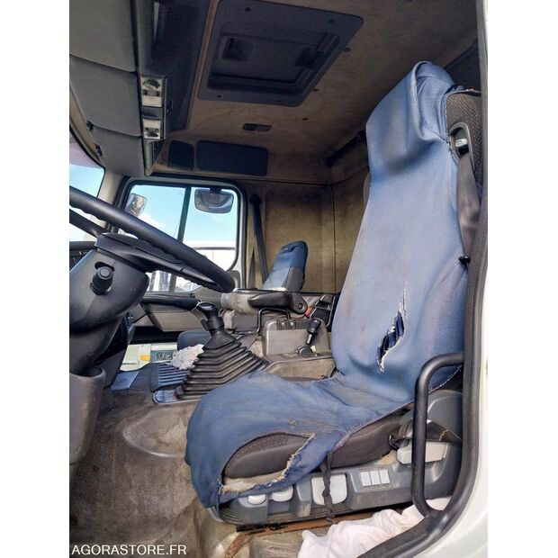 2001 رينو Kerax-46587483