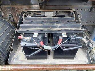 2007-renault-premium-1442299-46587835