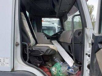 2007-renault-premium-1442299-46587839