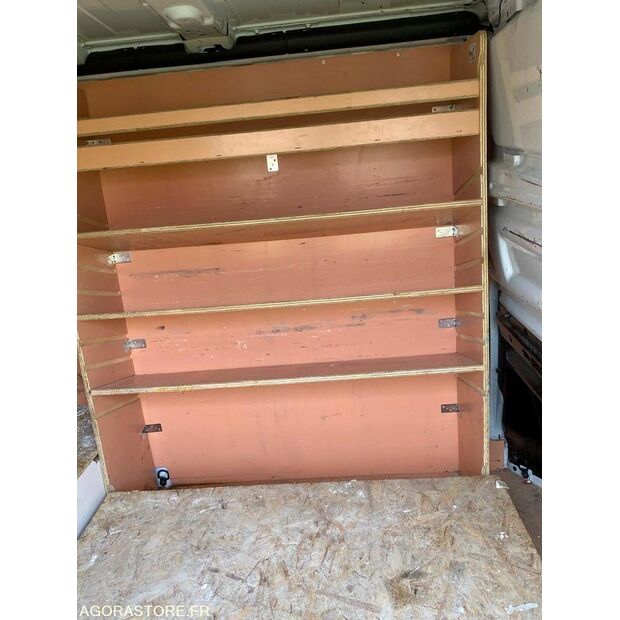 2020 رينو Trafic-46587875