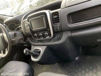 2020-renault-trafic-1442303-46587884