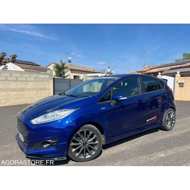 2017 Ford Fiesta-46587921